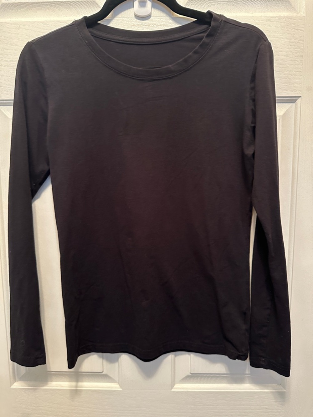Natural Uniforms Classic Black Basic Long Sleeve Tee - Women Size Small